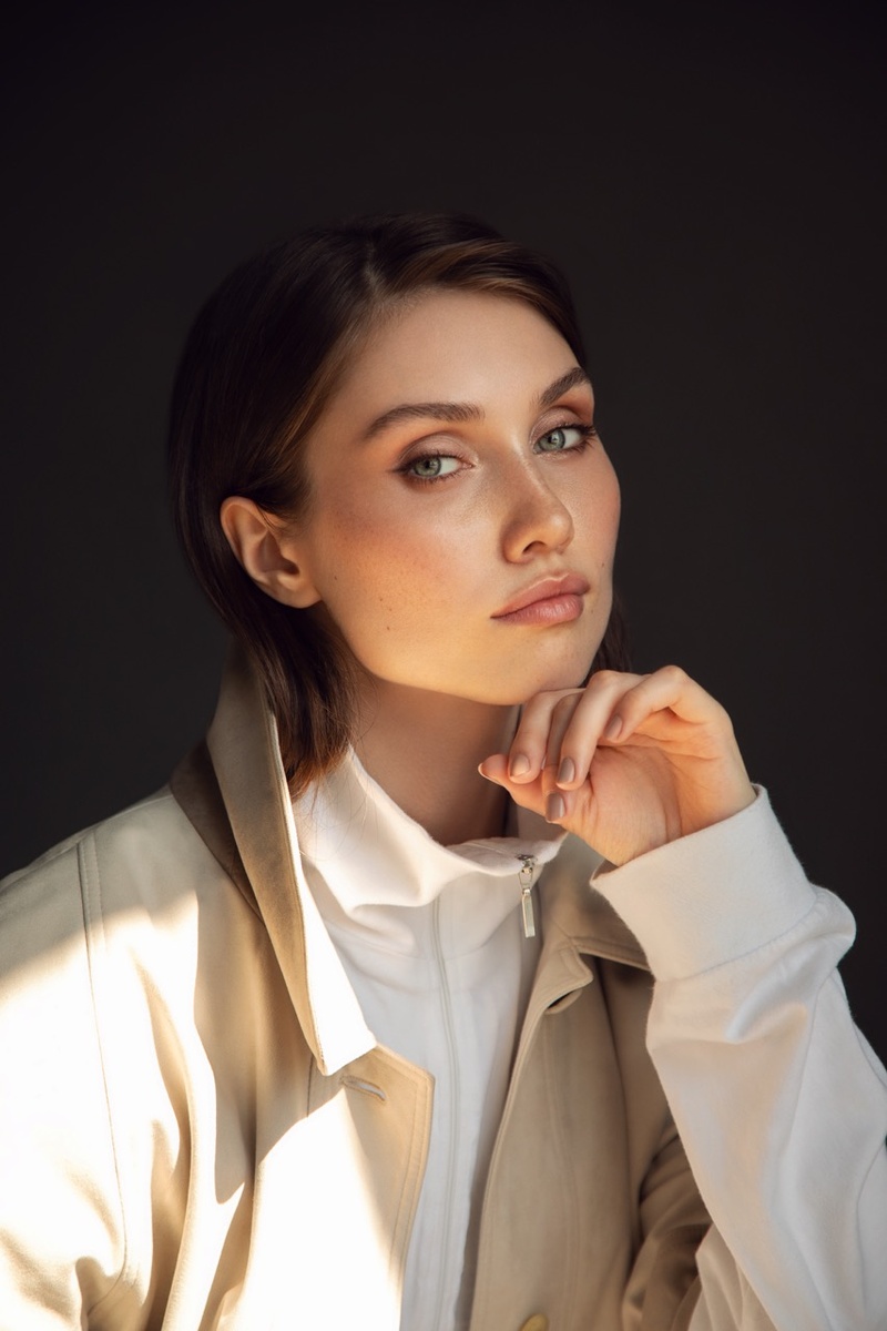 Female model photo shoot of Sophia Shurko