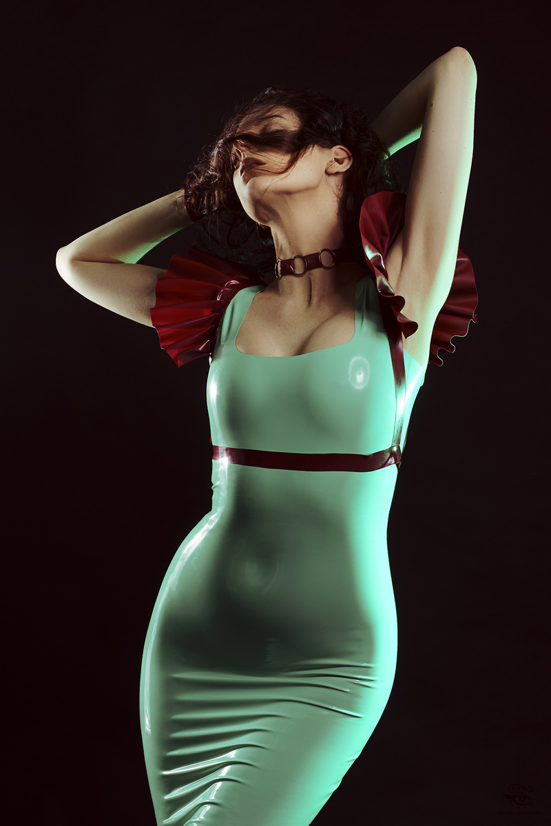 Female model photo shoot of TindraModel by BeautifulDamages in Zollikofen