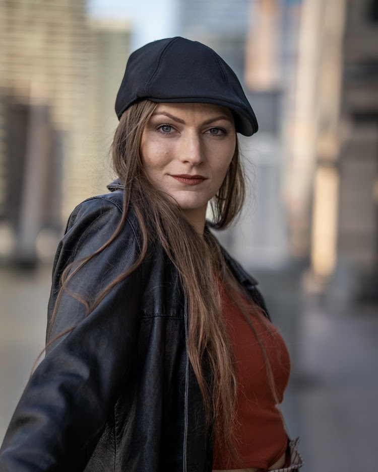 Female model photo shoot of HannaAnman