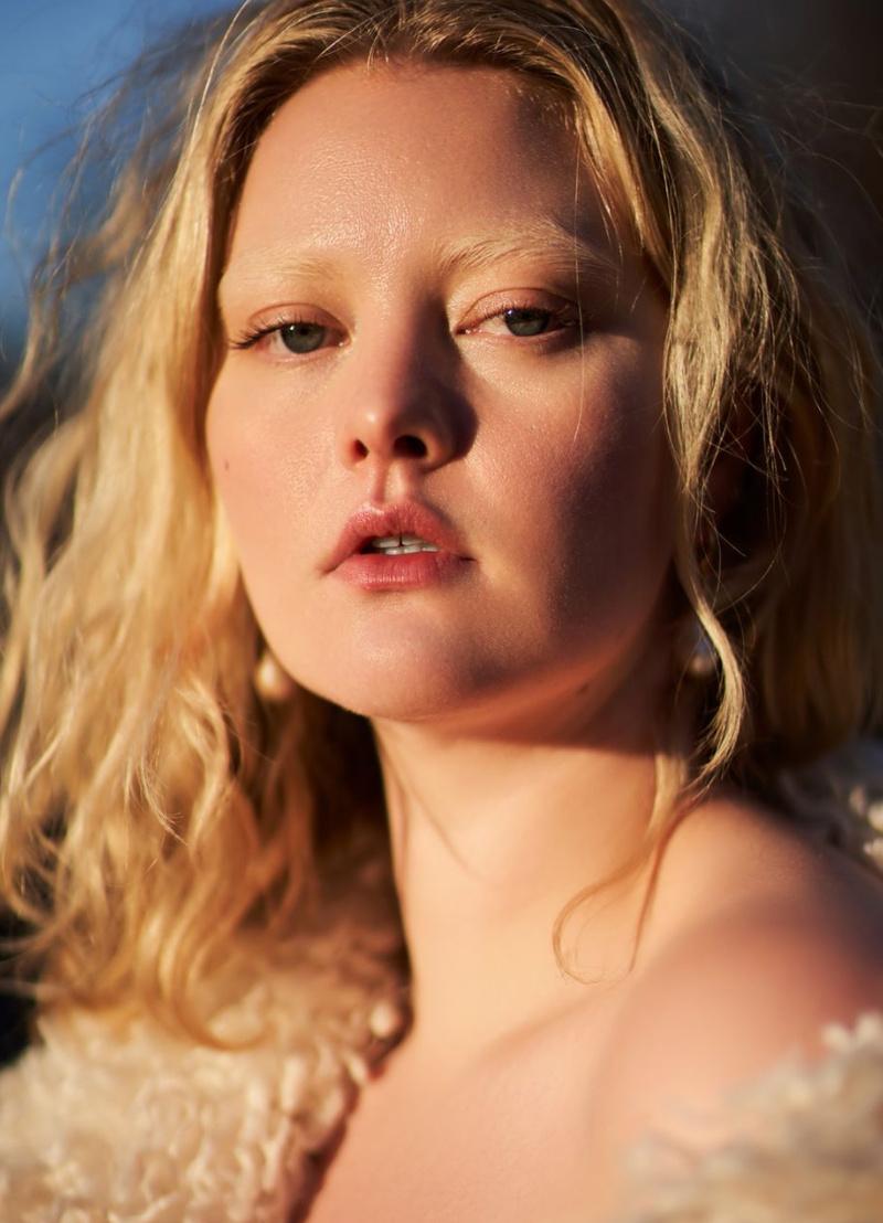 Female model photo shoot of Lydia Hudgens in Brooklyn