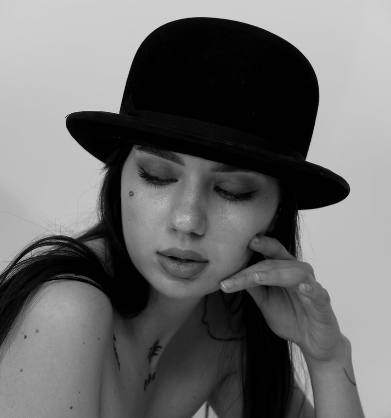 Female model photo shoot of Svitlana Vorobey