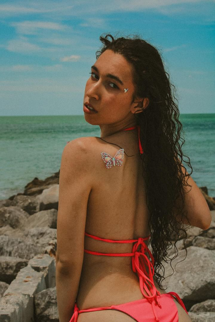 Female model photo shoot of HaleighWModeling by Travelinghart in Sunset Beach, FL