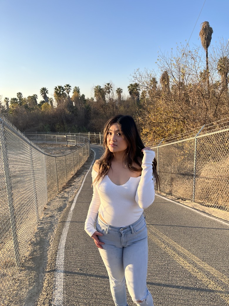 Female model photo shoot of sophhl