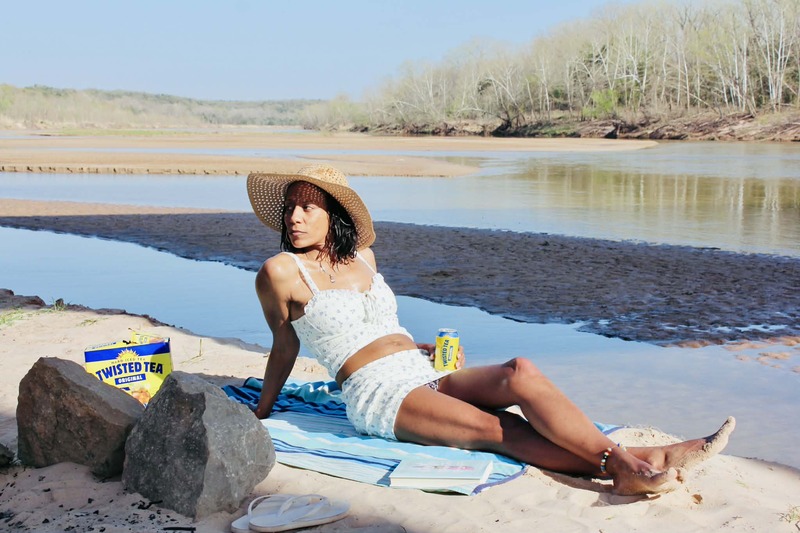 Female model photo shoot of Legs4Miles