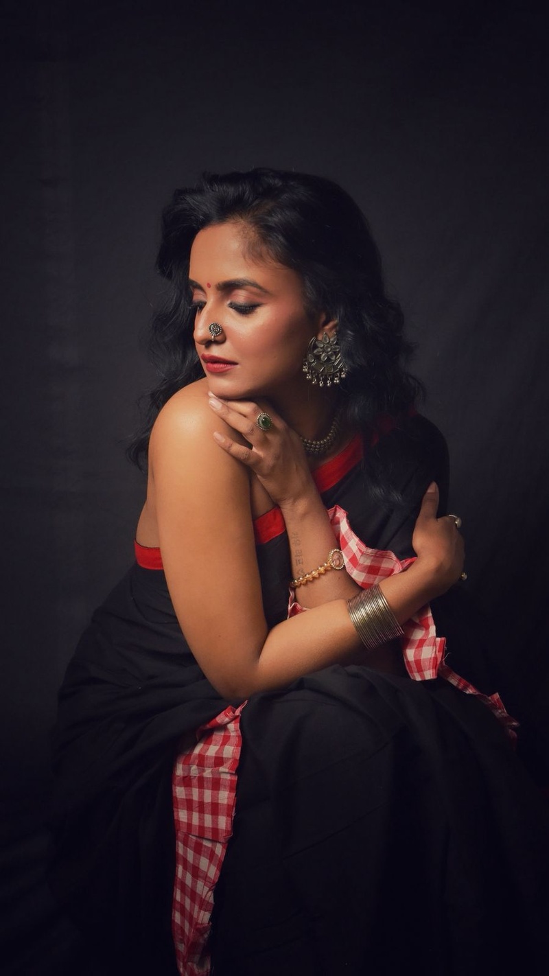 Female model photo shoot of reetdasgupta by Amaan Imam in Delhi
