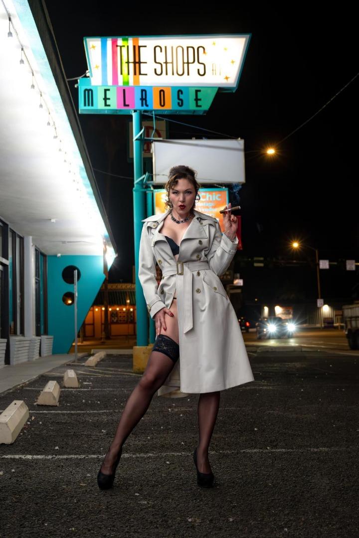 Female model photo shoot of Peachy Venom in Phoenix AZ